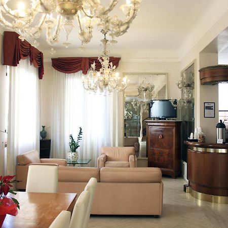 C-Hotels De Rose Palace Firenze Kültér fotó