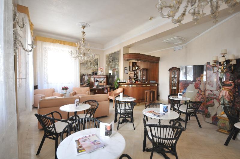 C-Hotels De Rose Palace Firenze Kültér fotó