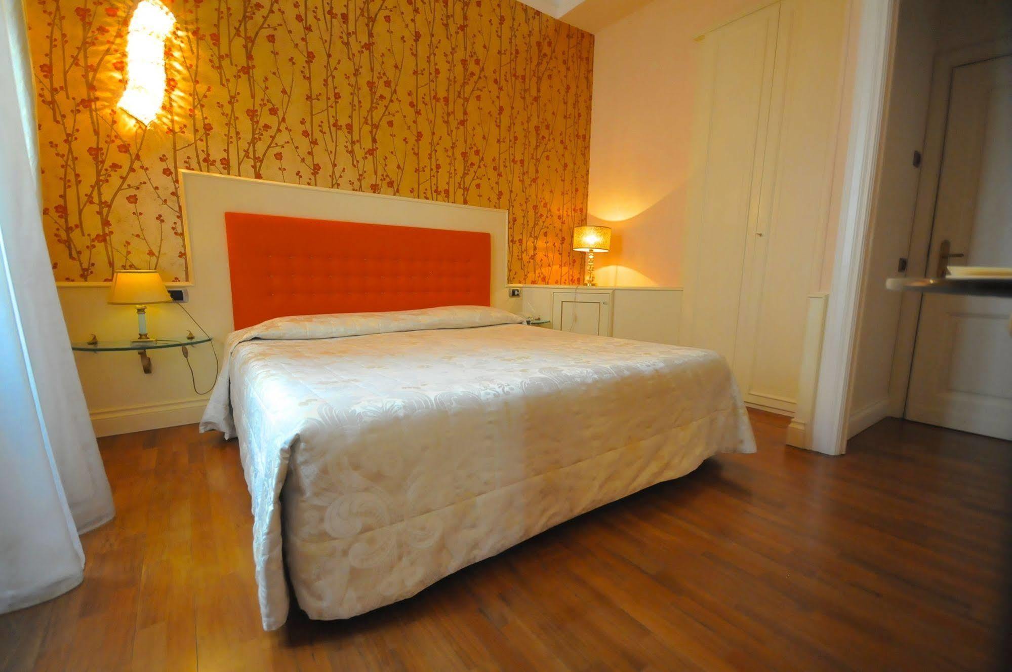 C-Hotels De Rose Palace Firenze Kültér fotó