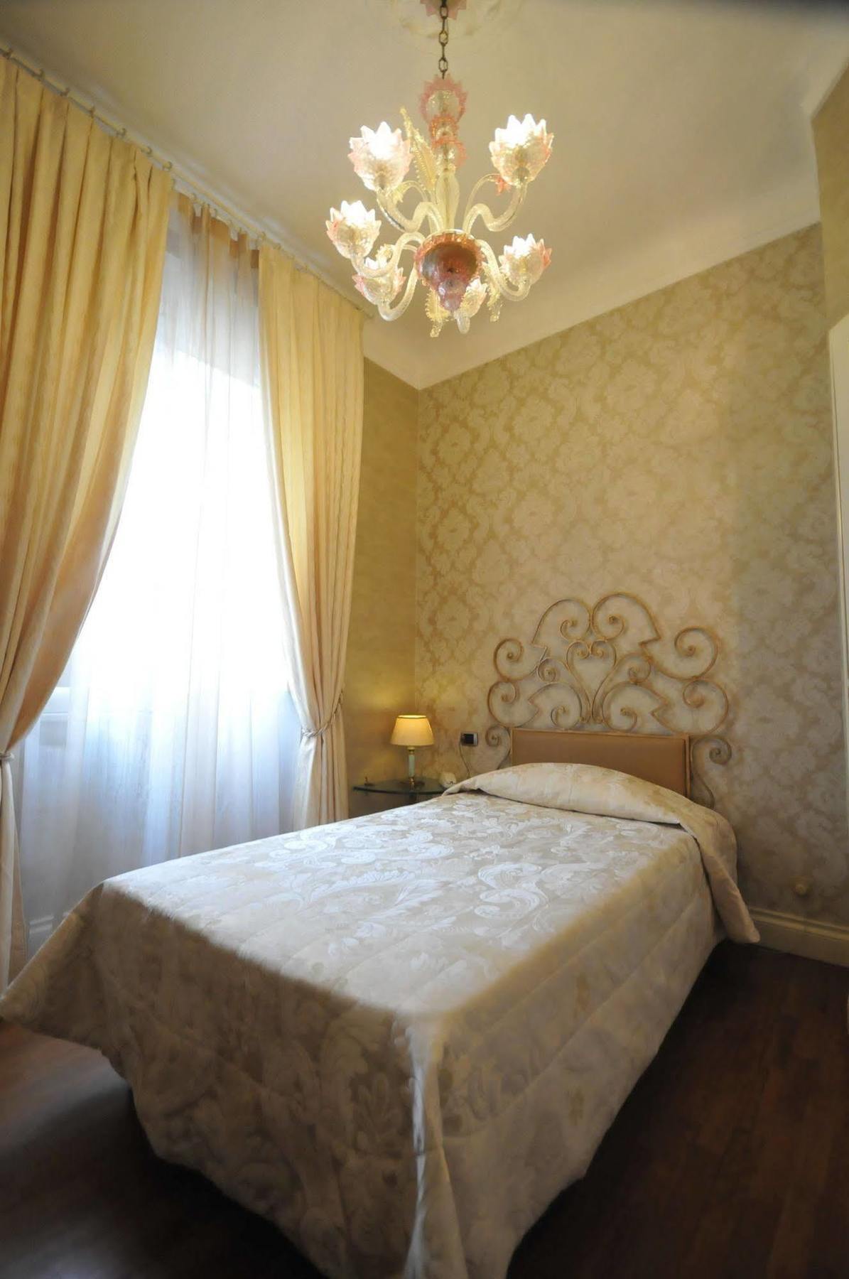 C-Hotels De Rose Palace Firenze Kültér fotó