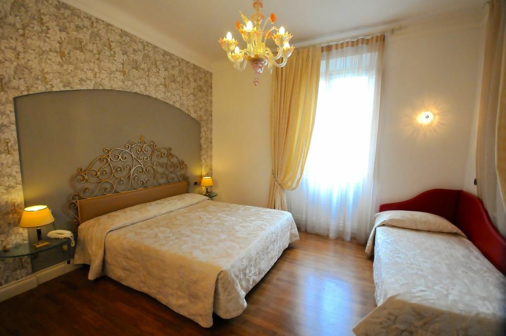 C-Hotels De Rose Palace Firenze Kültér fotó